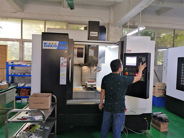 高速雕銑機(jī)供貨廠家